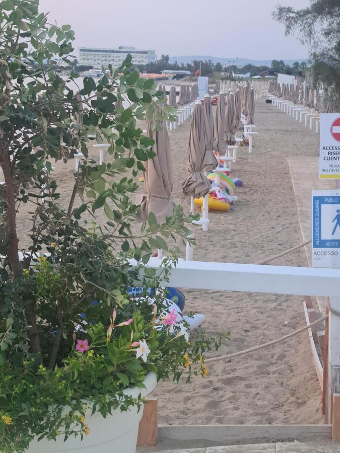 B&B A Un Passo Dal Mare Torre Canne Exterior foto